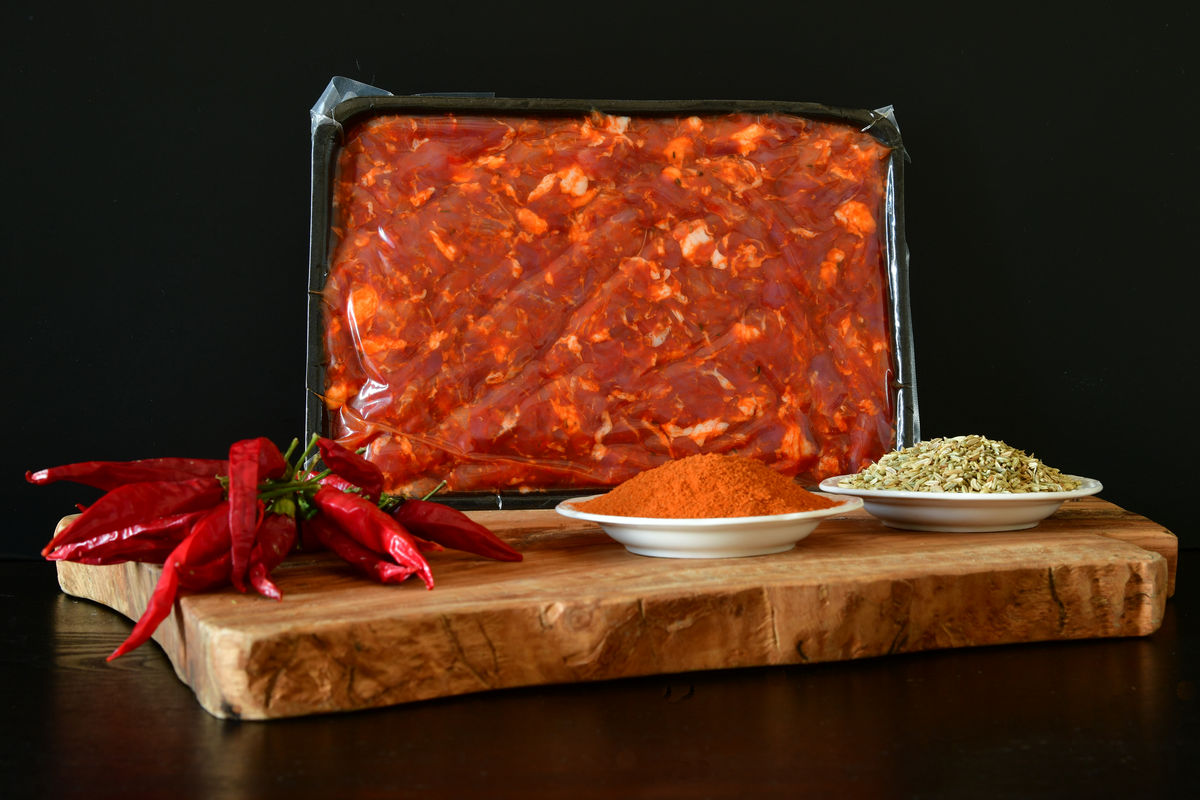 Impasto di salsiccia fresca piccante